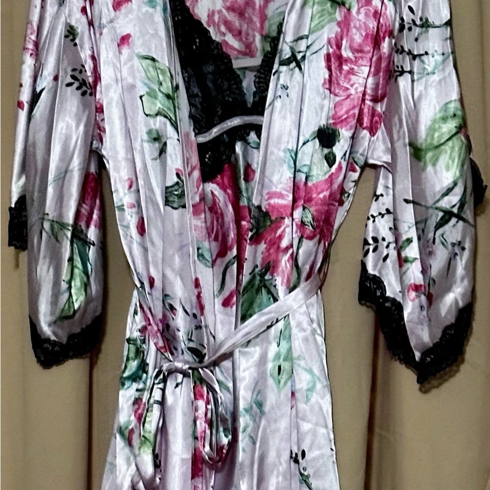 Floral Satin Robe with Lace Trim